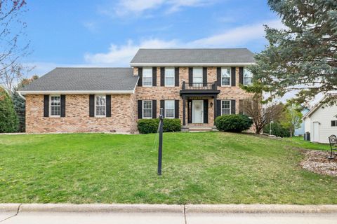 911 Chalfont Drive, Sun Prairie, WI 53590 - #: 1997487
