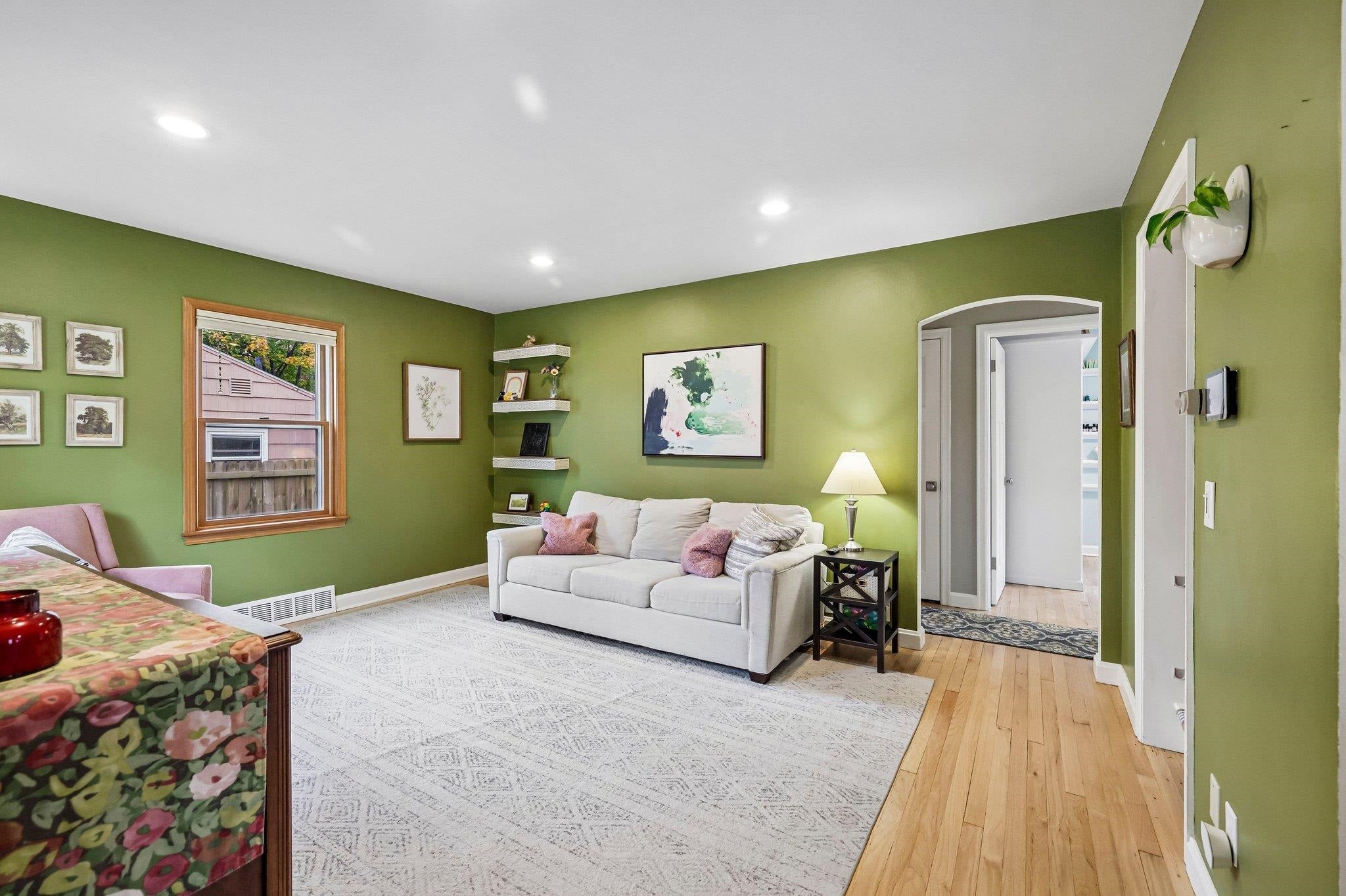 4250 Doncaster Drive