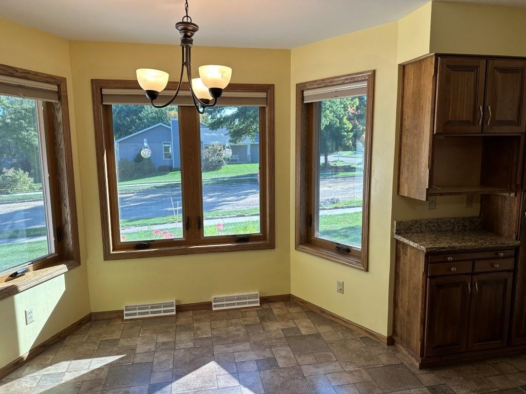 Stoughton, Wisconsin 53589, United States, 4 Bedrooms Bedrooms, ,3 BathroomsBathrooms,Residential,Active,219002