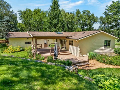 Photo of N3977 Meadow Drive, Cambridge, WI 53523 (MLS # 2021636)