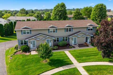 Photo of 913 N CLOVER Lane C #C, Cottage Grove, WI 53527 (MLS # 2027449)