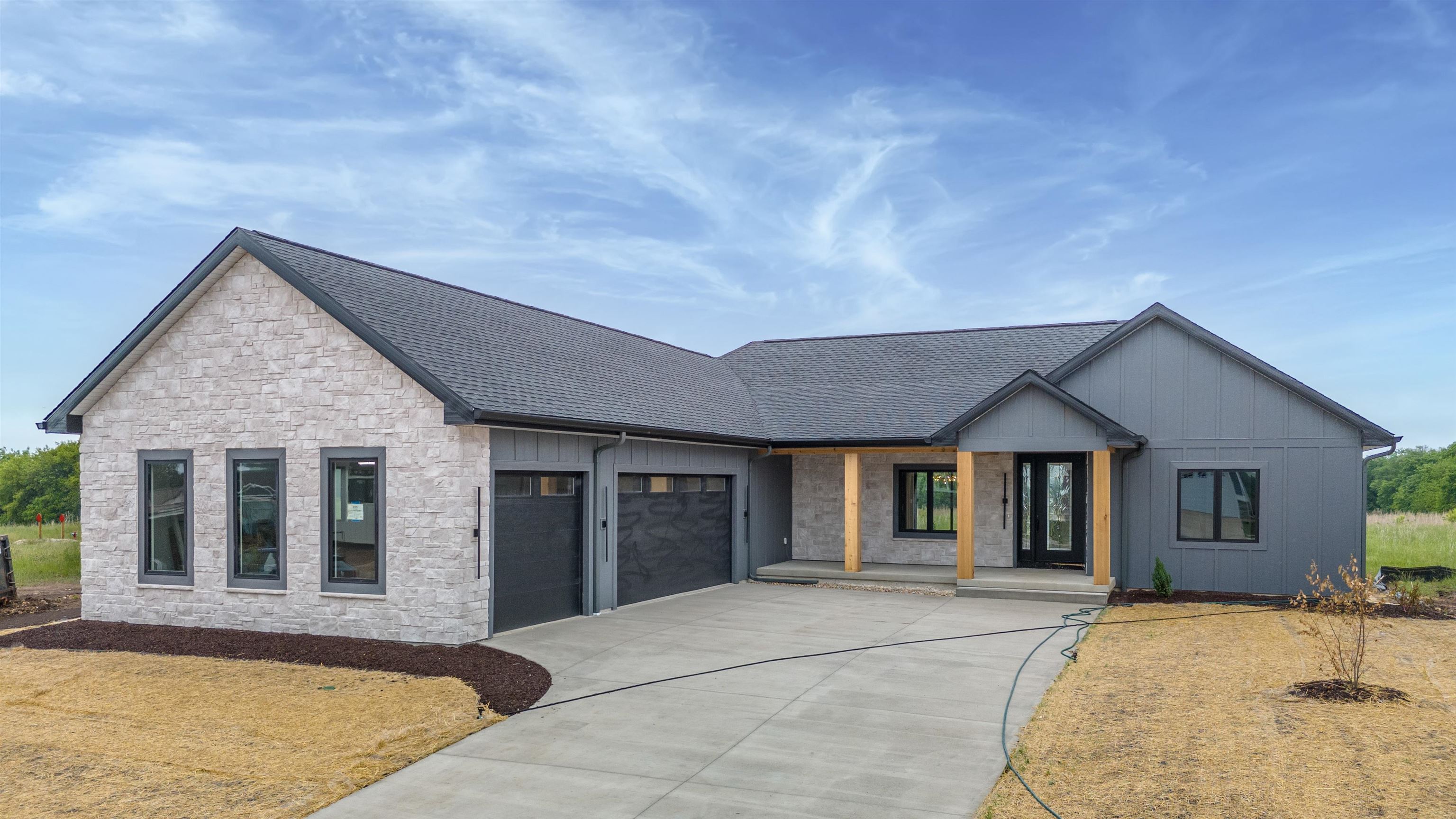 635 Rustic Rise Way