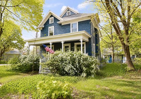 Photo of 925 Portland Avenue, Beloit, WI 53511 (MLS # 2023445)
