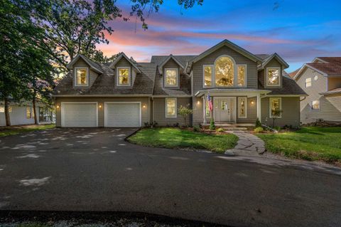Tiny photo for W1053 & W1049 Illinois Avenue, Green Lake, WI 54941 (MLS # 2003669)