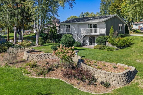 Photo of 411 Amey Drive, Baraboo, WI 53913 (MLS # 2034154)