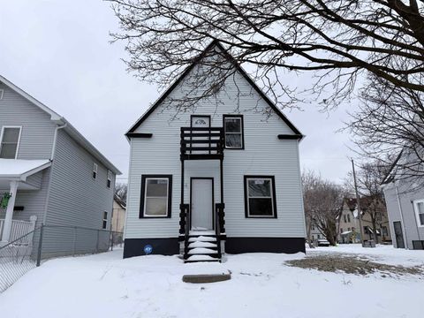 Photo of 2611 N 33rd Street, Milwaukee, WI 53210 (MLS # 2024476)