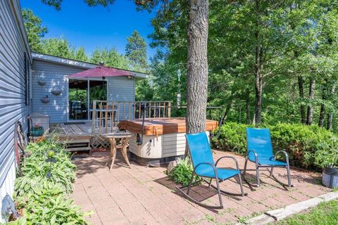 Tiny photo for 699 Badger Lane, Hancock, WI 54943 (MLS # 2004173)
