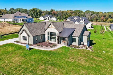 Photo of 7544 Blue Cedar Drive, Verona, WI 53593 (MLS # 2034402)