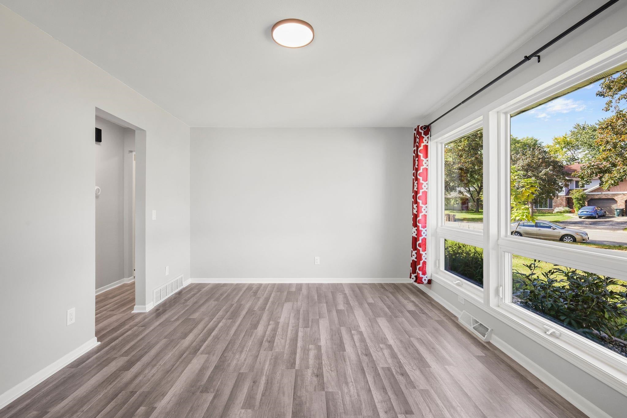2109-2111 Adderbury Circle