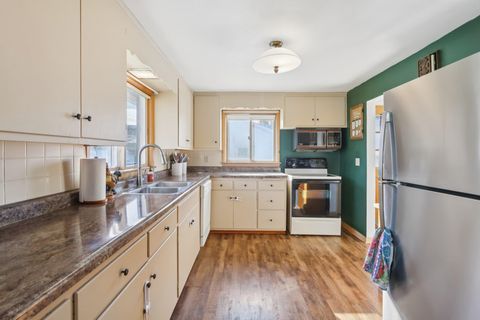 Tiny photo for 132 S Braun Avenue, Jefferson, WI 53549 (MLS # 2012432)