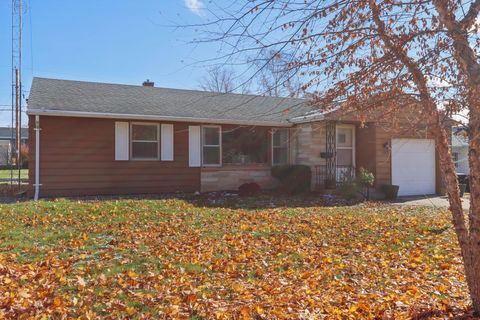 Tiny photo for 132 S Braun Avenue, Jefferson, WI 53549 (MLS # 2012432)