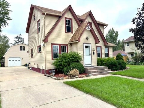 Photo of 245 S Gilbert Street, Footville, WI 53537 (MLS # 2032127)