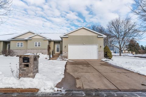 Photo of 100 Jennifer Circle, Mount Horeb, WI 53572 (MLS # 2010868)