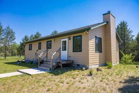 Photo of W5340 19th Street, Necedah, WI 54646 (MLS # 2024633)