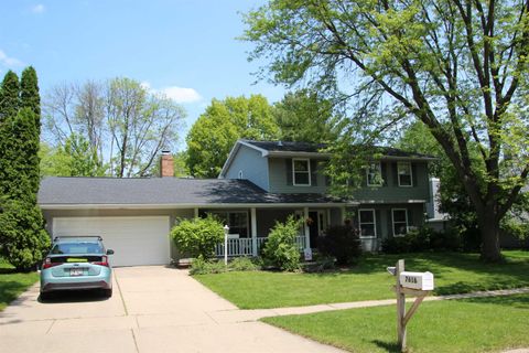 Photo of 7616 Westchester Drive, Middleton, WI 53562 (MLS # 2021649)