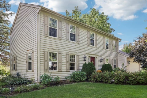 Photo of 652 Fairway Circle, Jefferson, WI 53549 (MLS # 2033446)