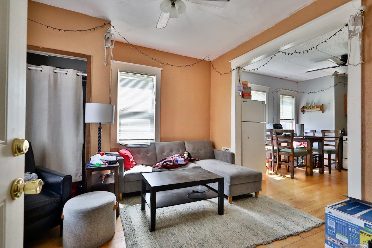 554 W Mifflin Street