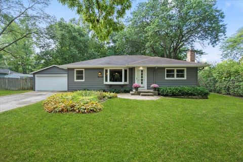 Photo of 5133 Tomahawk Trail, Madison, WI 53705 (MLS # 2015978)