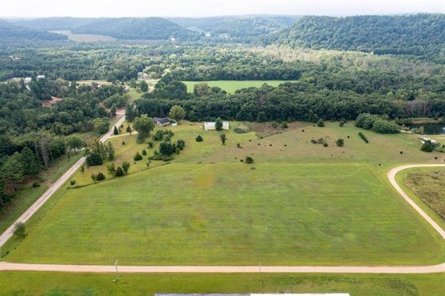 8.46 Acres Coon Rock Road