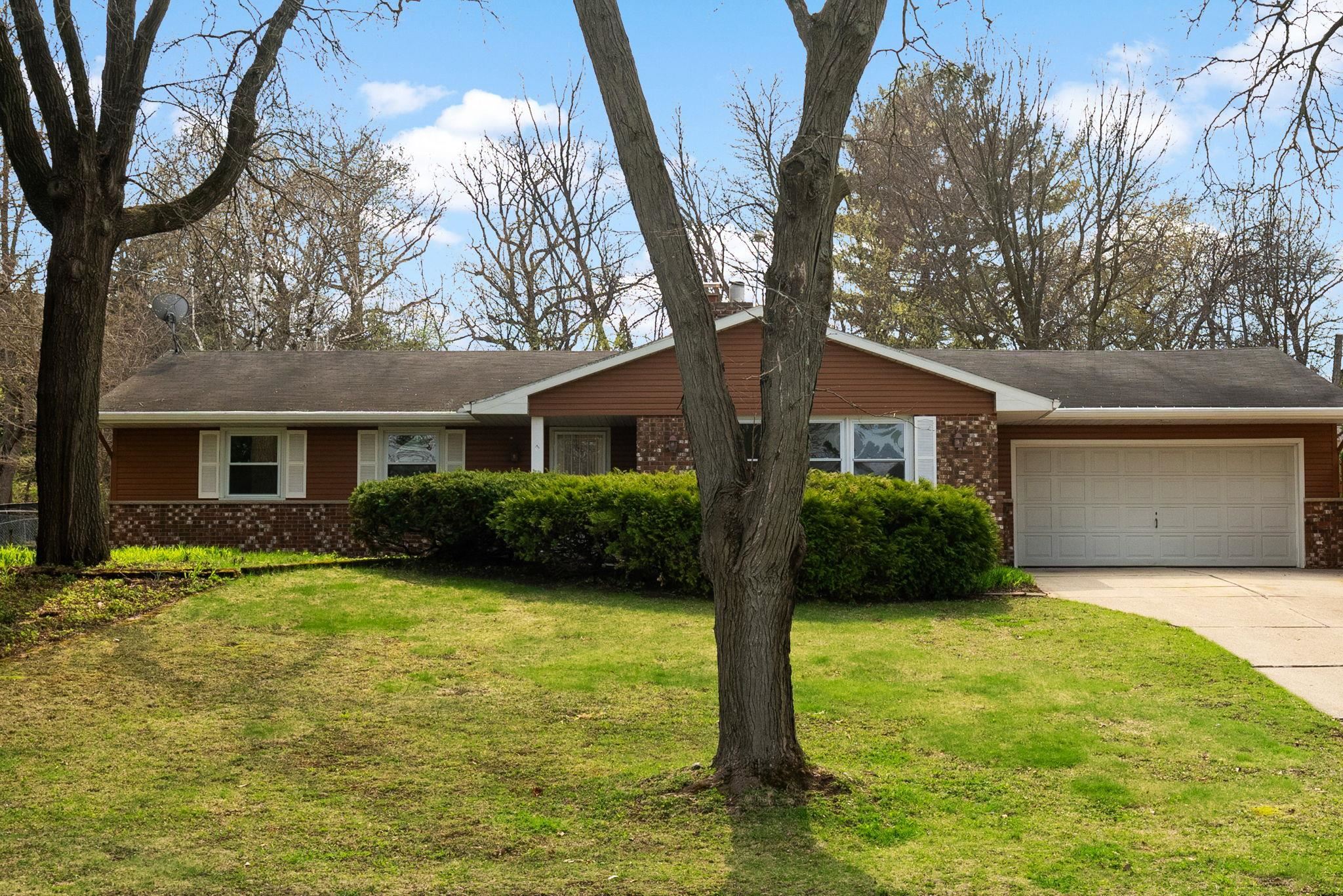 2795 Ledgemont Street