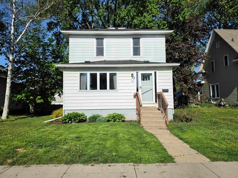 Photo of 1411 Stoughton Avenue, Tomah, WI 54660 (MLS # 2023364)