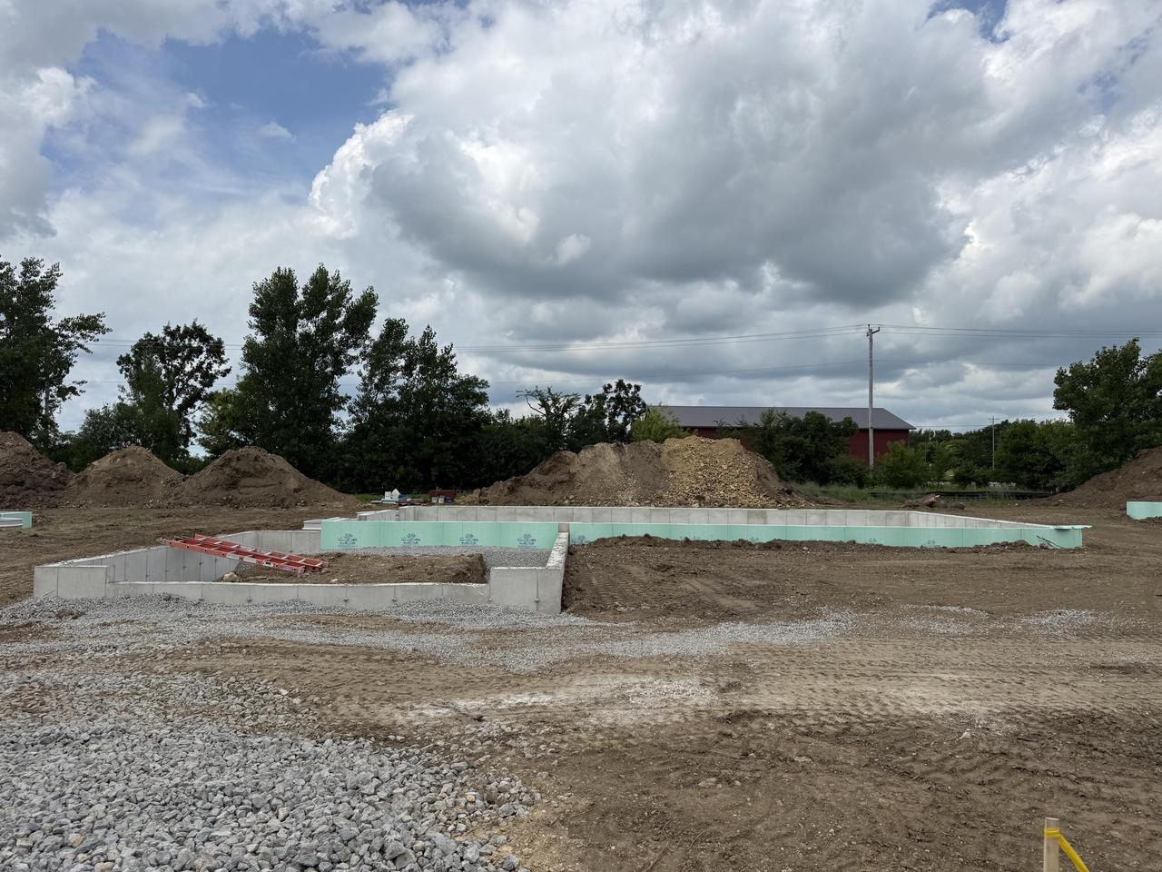 Photo 1 of 17 — 1290 E Bluff Road, Whitewater, WI 53190