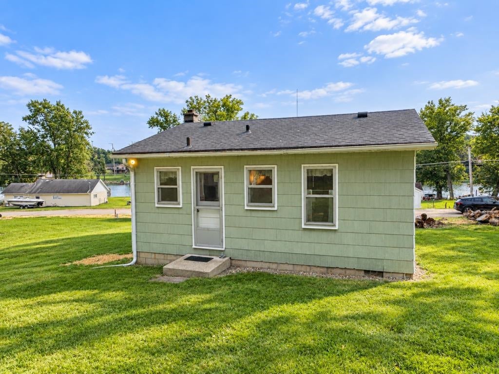 9439 N Rock River Drive
