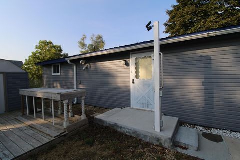 Tiny photo for 14 Sunset Drive, Montello, WI 53949 (MLS # 2008955)