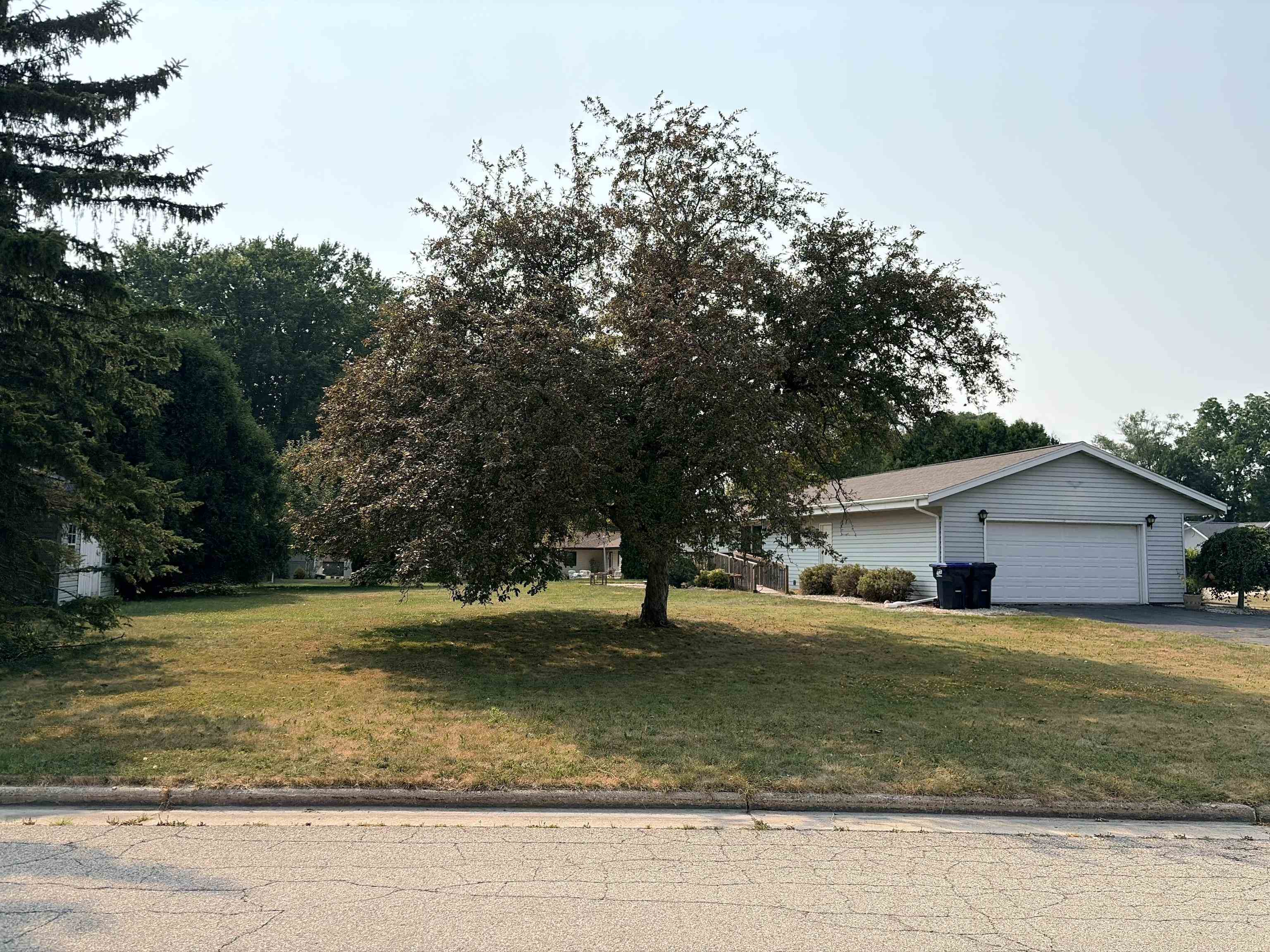 717 Willow Lane
