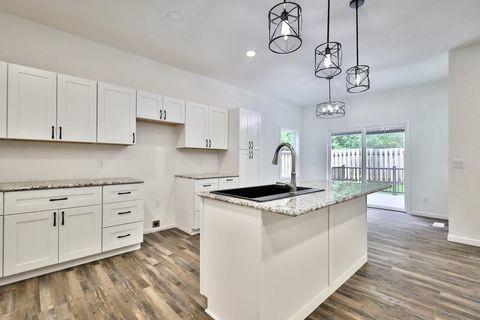 Tiny photo for 1118 Grand Pines Circle, Wisconsin Dells, WI 53965 (MLS # 2004815)