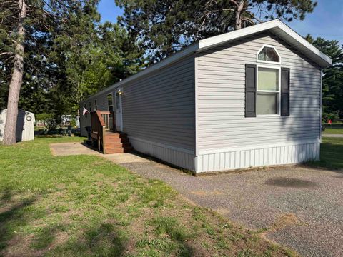 Photo of 731 Sunset Boulevard, Wisconsin Dells, WI 53965 (MLS # 2024294)