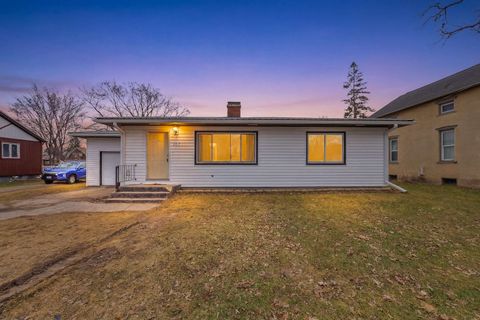 Photo of 307 N Main Street, Reeseville, WI 53579 (MLS # 2018536)