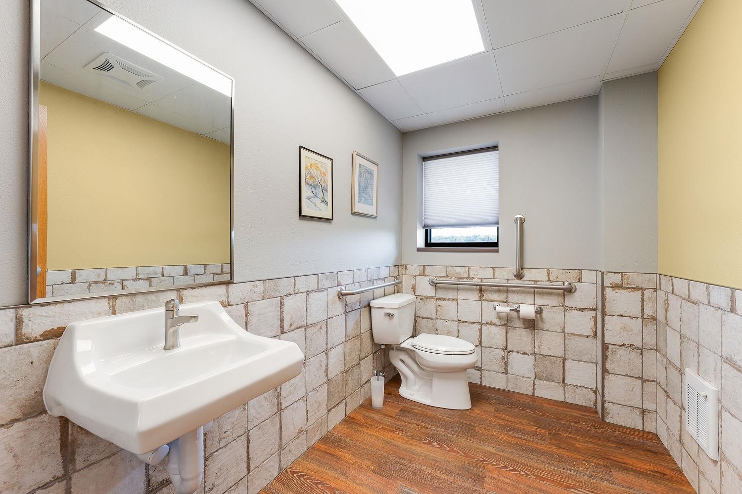 Reedsburg, Wisconsin 53959, United States, ,Commercial,Active,212050