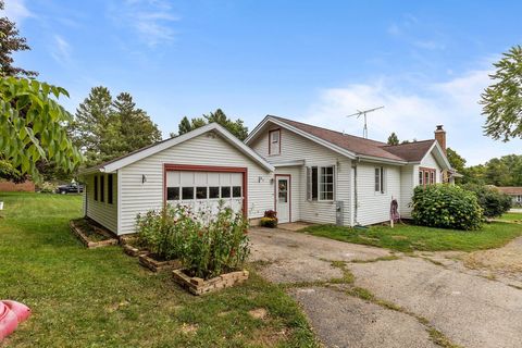 Tiny photo for N6167 N Lawson Drive, Green Lake, WI 54941 (MLS # 2007293)