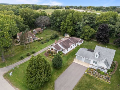 Tiny photo for N6167 N Lawson Drive, Green Lake, WI 54941 (MLS # 2007293)