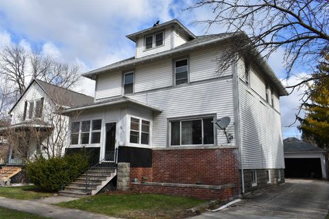 Photo of 231 Gillett Street, Fond Du Lac, WI 54935 (MLS # 2020029)