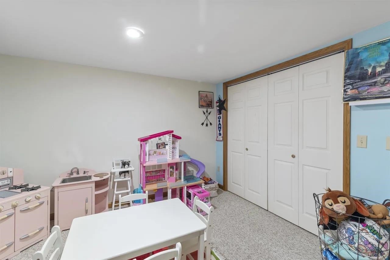 810 Suffolk Drive