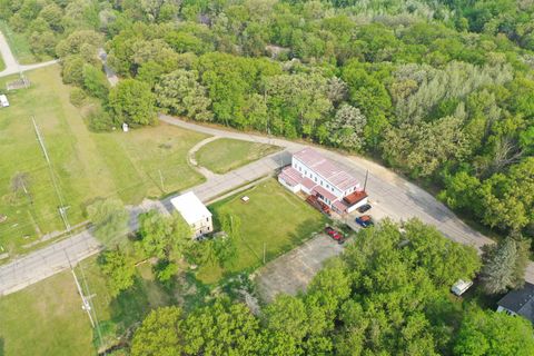 Tiny photo for 259 W Lohrville Ave, Redgranite, WI 54970 (MLS # 1977312)