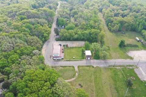 Tiny photo for 259 W Lohrville Ave, Redgranite, WI 54970 (MLS # 1977312)