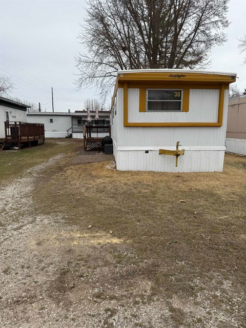Unit 30 Ripley Street, Harpers Ferry, IA 52146 - #: 1995773