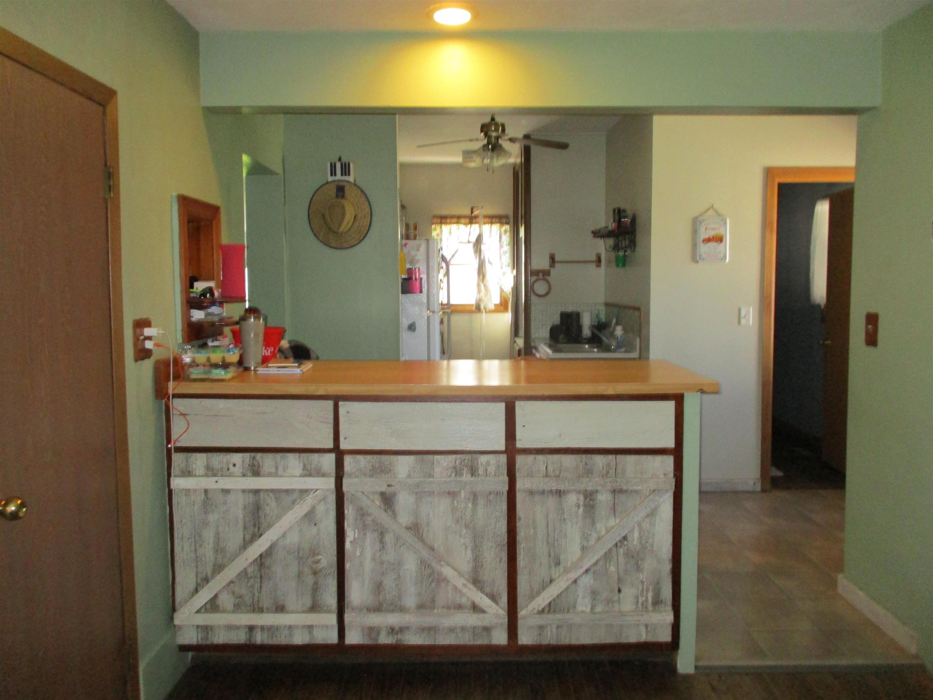 1200 S Beaumont Road - Photo 3