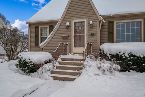 Tiny photo for 610 S Main Street, Jefferson, WI 53549 (MLS # 2013400)