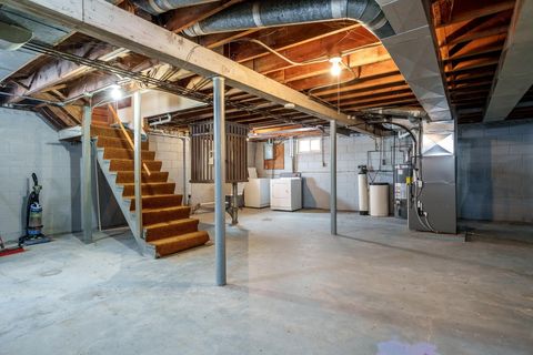 Tiny photo for 610 S Main Street, Jefferson, WI 53549 (MLS # 2013400)