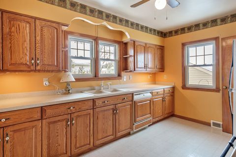 Tiny photo for 610 S Main Street, Jefferson, WI 53549 (MLS # 2013400)