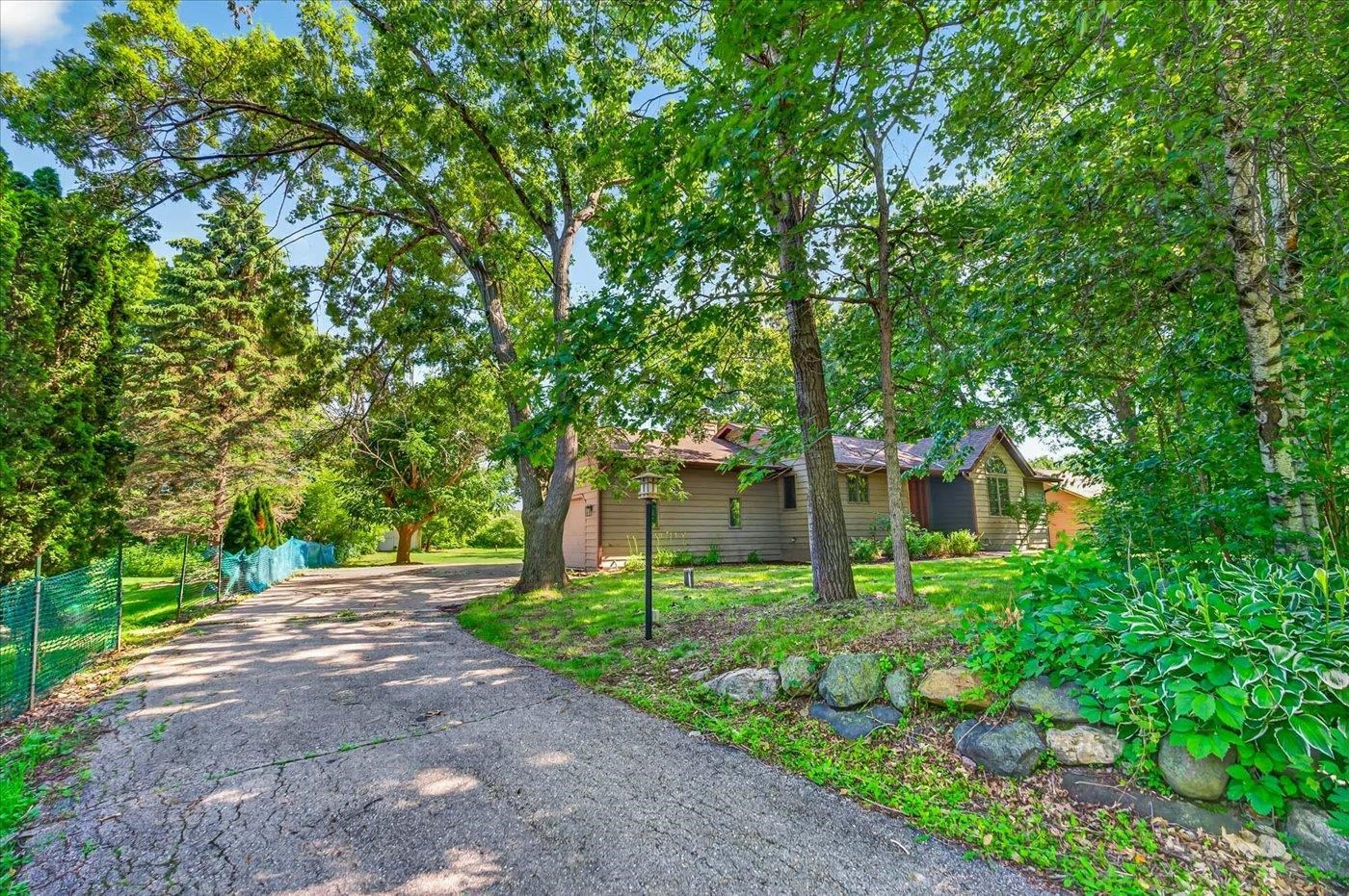 8062 Burr Oak Trail - Photo 3