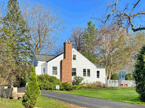 Photo of 6105 Rivercrest Drive, McFarland, WI 53558 (MLS # 2021063)