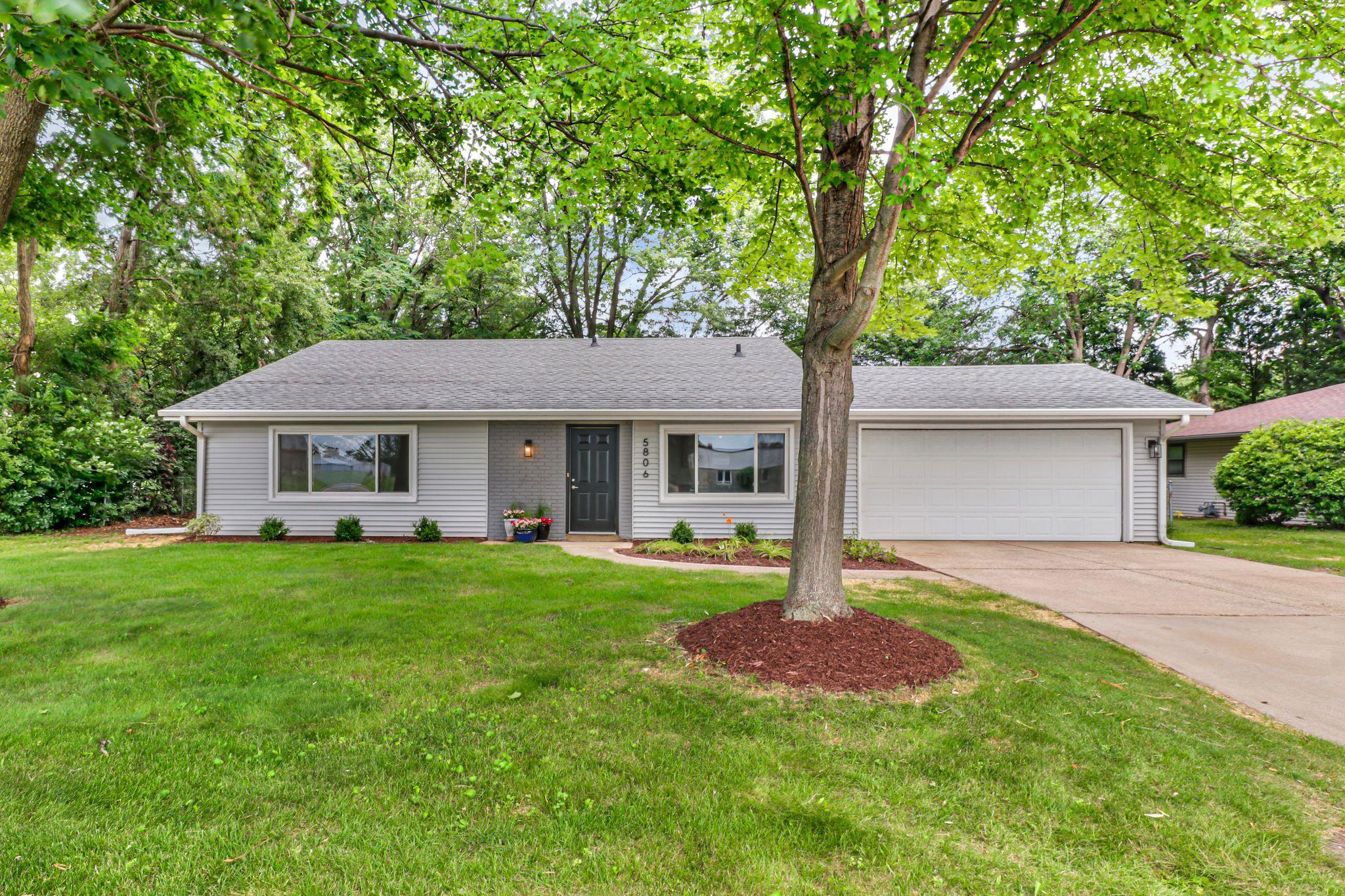 5806 Lacy Road