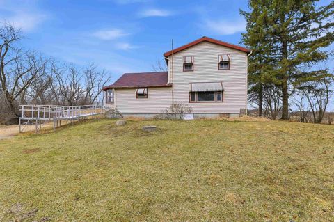 Photo of 4301 W State Road 33 Road, Horicon, WI 53032 (MLS # 2018994)