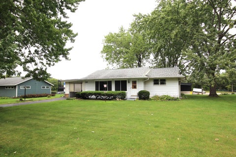 Photo of 2220 GENEVIEVE Avenue, Beloit, WI 53511 (MLS # 2033270)