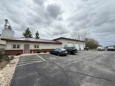 Photo of 8494 Market Street, Middleton, WI 53597 (MLS # 2024417)